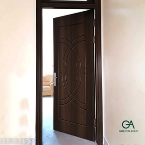 Puerta Interior Moderna de Madera Sólida GA-24L con Elegante Diseño de Panel Curvo con Ranuras - Product Image 1
