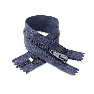 Factory Price Wholesale Close-End 3# Nylon zipper for Garnet
