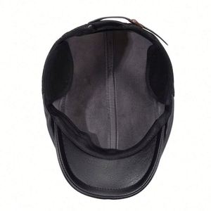 Nouvel Arrivage en Gros – Chapeau d'Hiver Chaud d'Extérieur à Calotte Plate avec Visière en PU, Style Décontracté à Carreaux, Béret avec Cache-Oreilles pour Hommes - Product Image 3