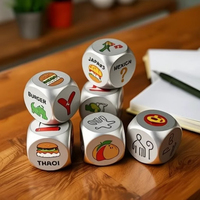 Cadeaux personnalisés pour hommes et femmes, dés de décision culinaire amusants pour soirée romantique, en acier titane de 0,6 pouce, cadeau d'anniversaire, de mariage ou de fête.