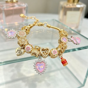 Bracelet à breloques plaqué or pour femme, perles à grand trou, breloques cœur en cristal rose, fleur, princesse, flacon de <span class=keywords><strong>parfum</strong></span>, vente en gros DIY - Product Image 2