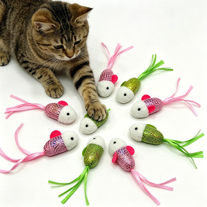 Souris en peluche scintillante laser avec ruban coloré et pompon, jouet interactif pour chaton, divertissement autonome - Product Image 2