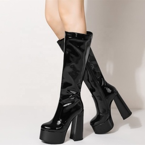 Botas de plataforma hasta la rodilla para mujer, estilo occidental, otoño-invierno 2022, talla grande, de charol, con tacón de bloque - Product Image 3