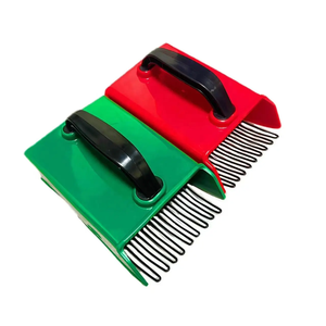 Outil <span class=keywords><strong>de</strong></span> cueillette <span class=keywords><strong>de</strong></span> pelle à myrtilles en plastique portable cueilleurs <span class=keywords><strong>de</strong></span> baies avec peigne métallique - Product Image 4