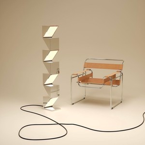 Lampe sur pied Eternal Pillar à LED, lumière changeante de couleur, commande par interrupteur, éclairage d'ambiance pour chambre à coucher, style décoratif crémeux - Product Image 1