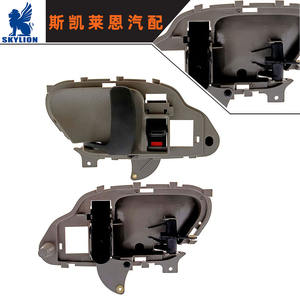 Manijas de Puerta Chevrolet GMC, Números de Pieza Compatibles 15708043 15708044 15742229 15742230 - Product Image 1