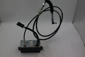 523-00006 21EN-32230 <span class=keywords><strong>Motor</strong></span> <span class=keywords><strong>Throttle</strong></span>, untuk Doosan DH225-7/DH300-57 suku cadang <span class=keywords><strong>Excavator</strong></span> <span class=keywords><strong>Motor</strong></span> <span class=keywords><strong>Throttle</strong></span> - Product Image 4