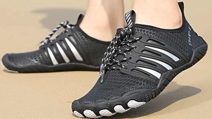 Wholesale Amphibious Beach Shoes Durable Comfortable