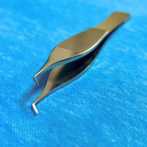 Pinzas resistentes reutilizables de acero inoxidable, pinzas manuales, pinzas dentadas médicas, pinzas curvas - Product Image 1