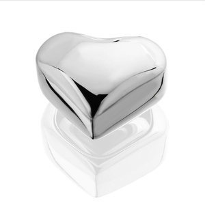 4 cái/bộ Hình Trái Tim Thép Không Gỉ <span class=keywords><strong>Ice</strong></span> Cubes Thép Không Gỉ Whiskey Đá Đồ Uống Làm Mát <span class=keywords><strong>Whisky</strong></span> <span class=keywords><strong>Ice</strong></span> Wine Mát Đá - Product Image 5