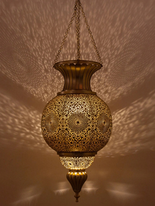 Đường viền hình cầu cổ điển của ánh sáng Trần tắm các bức tường xung quanh với các chòm sao phân cụm của ánh sáng pointillist - Product Image 3