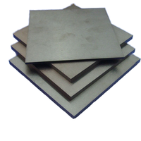 Étagères de four en carbure de silicium haute résistance 1650 ° Fourneaux de production en série C, capacité de charge 500 kg/m², étagères de four à durée de vie prolongée