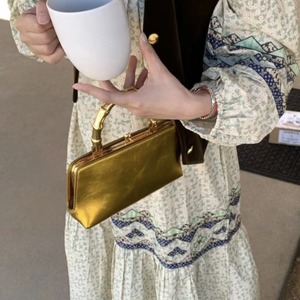 Nuevo Bolso de Hombro Mini Cuadrado de Cuero con Cremallera, Versátil y Moderno, Tipo Saddle para Mujer, para la Temporada de Otoño Tanjing - Product Image 4