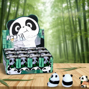 Panda Antistress con Occhi Salienti - Giocattolo da Spremere a Forma di Cartone Animato per Alleviare l'Attrito, Divertente Scherzo e Gioco Sensoriale Antistress - Product Image 1