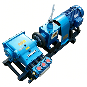 Bomba Reciprocante Portátil de Tres Cilindros Accionada por Diésel BW150 de Alta Presión para Minería, Construcción de Túneles y Inyección de Mortero, Marca DAHAN - Product Image 2