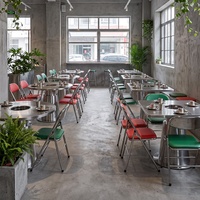 Table et chaises en acier inoxydable de style industriel, mobilier de restauration commercial pour restaurant de fondue et restaurant de barbecue