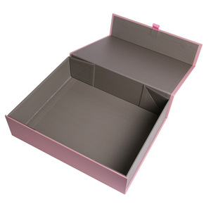 Custom Logo Portable Design Luxury Gift Packaging Box Magnetic Folding Box for Clothing Storage Custom Paper Boxes - Product Image 5