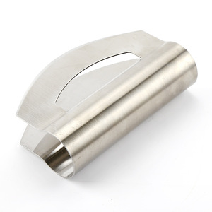 Hache-légumes intelligent à double <span class=keywords><strong>lame</strong></span> Mezzaluna en acier inoxydable avec housse de protection pour une utilisation domestique, outils de découpe de fruits et légumes - Product Image 2