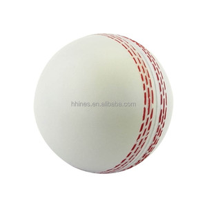 Ballon de <span class=keywords><strong>cricket</strong></span> en mousse PU personnalisé avec logo pour adultes, ballon de <span class=keywords><strong>cricket</strong></span> en mousse anti-stress pour l'entraînement, ballon de <span class=keywords><strong>cricket</strong></span> souple pour enfants - Product Image 3