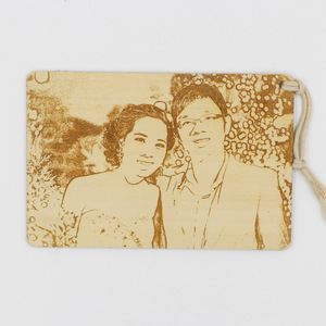 Customized Wood Postcard with Portrait Engraved for Personalized Gift Cards