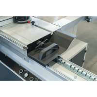 Scie à panneaux CNC informatisée à table coulissante entièrement automatique avec guide parallèle pour le travail du bois, structure allemande