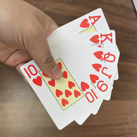 Cartes de poker en plastique surdimensionnées, imperméables, anti-poussière, durables et faciles à nettoyer, fourniture directe d'usine, pour les jeux à domicile, les fêtes et les vacances