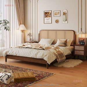 Letto Matrimoniale in Rattan Stile Antico Francese Vintage, Lussuoso e Durevole, per Camera da Letto Principale e Soggiorno - Product Image 2