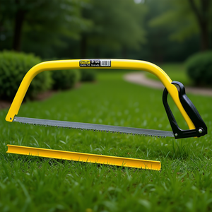 Sierra de arco Stanley de 610 mm (24 pulgadas) con marco ligero para cortar en jardinería - Product Image 3