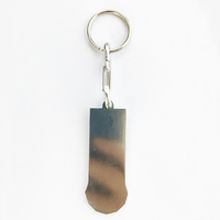 Porte-clés en aluminium taille unique avec logo personnalisé imprimé en offset, durable et en métal