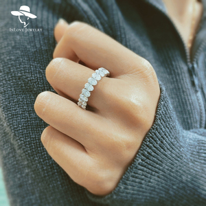 남자와 여자의 전체 다이아몬드 반지 타원형 모양 3x5mm 라운드 컷 S925 스털링 실버 테니스 반지 Moissanite 보석 - Product Image 5