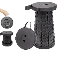 Elegante Taburete Plegable Retráctil Gris, Ideal para el Hogar, la Oficina y Uso en Exteriores, Tamaño 43.5 x 25 x 25 cm, Certificado CE, con Envío en Tres Días