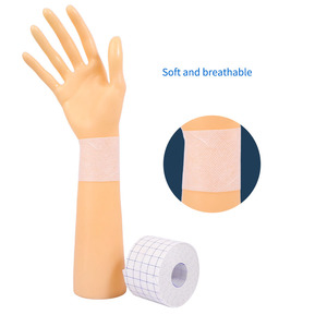 Pansement chirurgical et médical en tissu non tissé adhésif pour fixation, rouleau de pansement non tissé 5cmx10m - Product Image 5