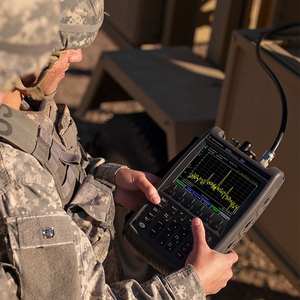 เครื่องวิเคราะห์เครือข่ายแบบพกพา Keysight FieldFox รุ่น N9935A ผลิตใน - Product Image 5