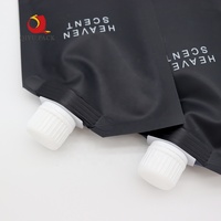 Petite pochette souple noire mate de 50 ml, 60 ml, 100 ml avec bec verseur pour savon liquide, désinfectant, boissons, jus – Emballage rechargeable