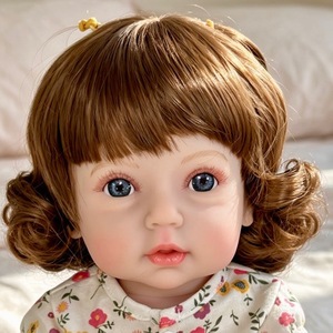 Poupée Bébé Artisanale 2026 aux Cheveux Courts Dorés, Peau Peinte Exquise, Corps Entièrement en Gel - Product Image 3