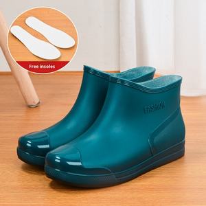 Sepatu bot hujan PVC wanita, sepatu modis kualitas tinggi tahan air - Product Image 6