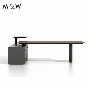 Mesa de oficina ejecutiva moderna M & W, <span class=keywords><strong>pintura</strong></span> de <span class=keywords><strong>chapa</strong></span> en forma de L, escritorio de gerente Boss CEO, estilo de Panel de madera - Product Image 2