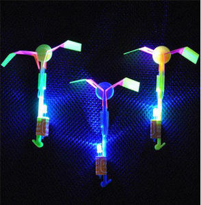 Trò chơi tiệc tùng vui nhộn và vui tươi của trẻ em với súng cao su sáng lên và mũi tên một đồ chơi bay cao su nhấp nháy - Product Image 4