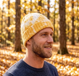 Gorro de punto tie-dye cálido para mujer y hombre, estilo urbano, para otoño e invierno, 100% acrílico, proveedor común de tejidos. - Product Image 3