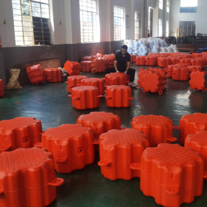 Plastic HDPE Modular <strong>Floating</strong> <strong>Dock</strong> /Jet Ski <strong>Dock</strong> / <strong>Floating</strong> Pontoon Jetty Platform - Product Image 2