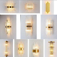 Lampu Dinding LED Kristal Mewah Nordik Postmodern dengan Rangka Besi untuk Latar Belakang TV Ruang Tamu dan Lampu Dinding Kamar Tidur