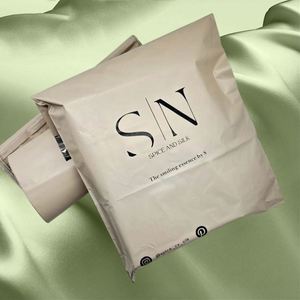 High Quality Custom Size Nude Poly Postage Mailer Self-seal Beige Shipping Mailing Bags for Delivery Express - Product Image 2