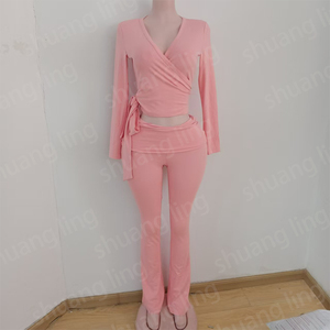 Conjunto de salón para mujer, blusas envolventes de Ballet de colores <span class=keywords><strong>con</strong></span> logotipo personalizado, Tops <span class=keywords><strong>con</strong></span> pantalones acampanados, conjuntos plegables sobre mallas de Yoga, conjunto de salón para mujer - Product Image 2