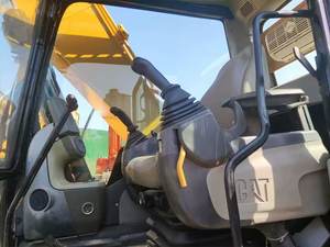 Mini-excavatrice d'occasion 315D, 20 tonnes, capacité de la benne de 0,5 m, moteur de 86 kW, heures de fonctionnement de 0 à 2000, composants principaux - Product Image 4