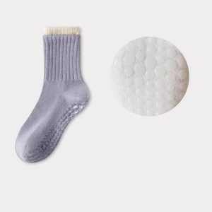 Factory Custom Kid Adult Cotton Anti Slip Sport Trampoline <b>Socks</b> Sport Grip <b>Socks</b> High Quality Wholesale - Product Image 3