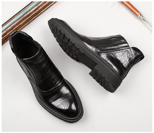 Nouvelles chaussures de mariage pour hommes en cuir véritable de qualité supérieure, bout rond, à lacets, antidérapantes, chaussures formelles rétro pour affaires - Product Image 4