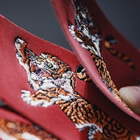 Baskets pour Hommes Maden, Style Sukajan, Vintage, Broderie Tigre, en Toile Rétro, Chaussures Décontractées de Skateboard, Tendance Automne 2026