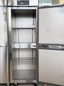Small Single Door Cooling and Fresh Keeping Vertical Cabinet Commercial Refrigerator for Restaurant Kitchen AUC-1ES Commercial S - Product Image 3