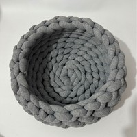 Vente en gros d'usine, produit pour animaux de compagnie, lit rond tissé à la main, doux et confortable, avec logo personnalisé, pour chats et petits chiens