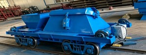 Carro distribuidor <span class=keywords><strong>de</strong></span> postes <span class=keywords><strong>de</strong></span> hormigón industrial, máquina <span class=keywords><strong>de</strong></span> alimentación hidráulica montada sobre rieles, equipo <span class=keywords><strong>para</strong></span> línea <span class=keywords><strong>de</strong></span> producción <span class=keywords><strong>de</strong></span> postes <span class=keywords><strong>de</strong></span> servicios. - Product Image 2
